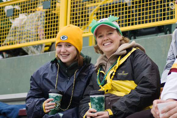 Kaitlyn & Amy at Packer Game
